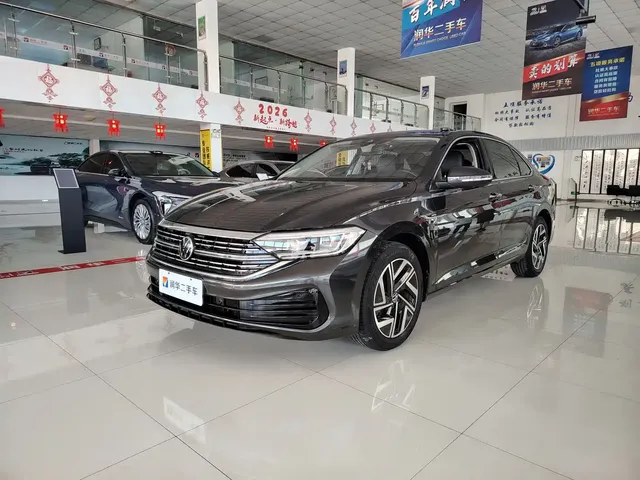 Volkswagen Sagitar 2023 300TSI DSG Surpassing Edition
