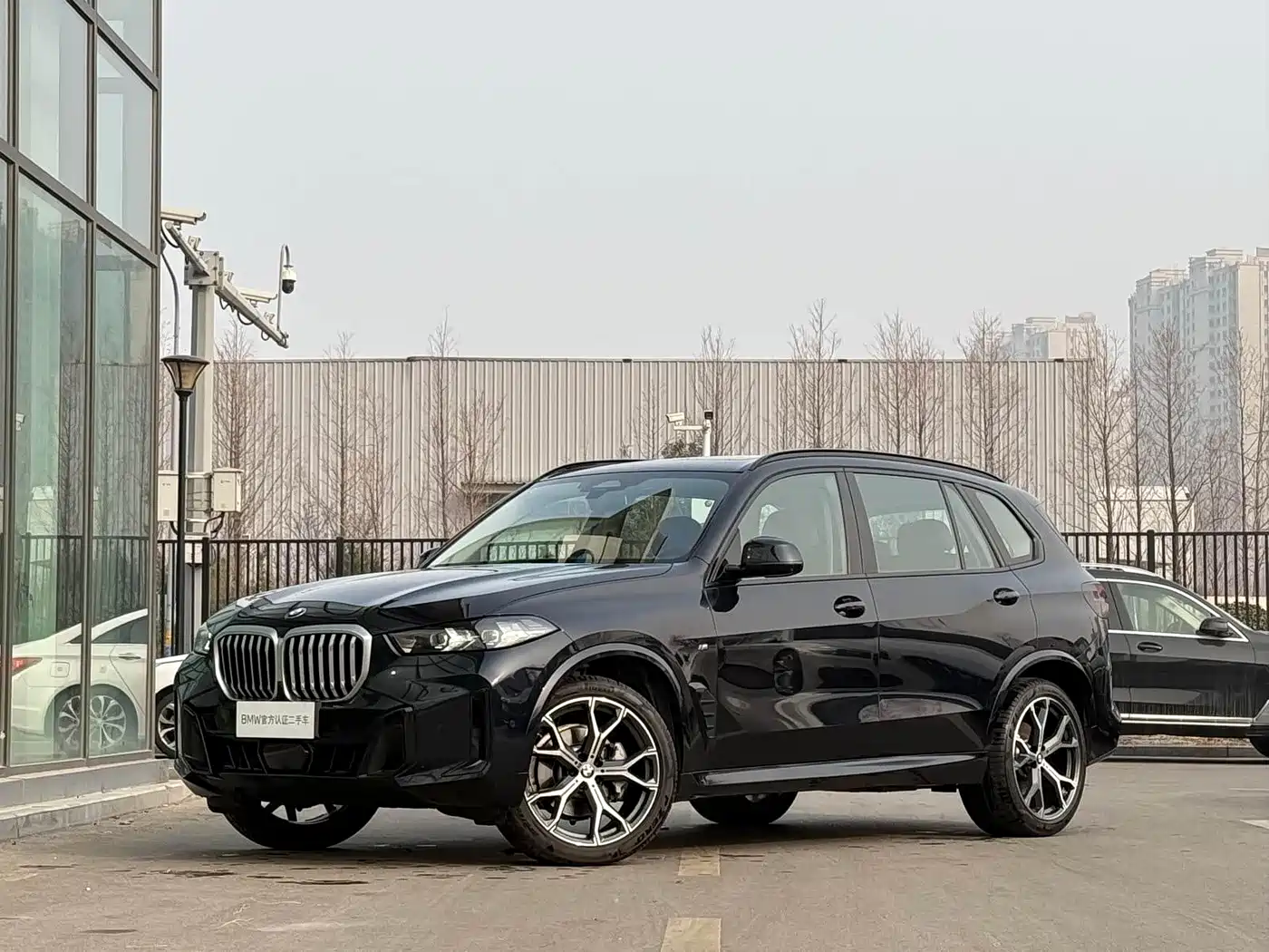 BMW X5 2025 Model xDrive 30Li Exclusive M Sport Blackout Package
