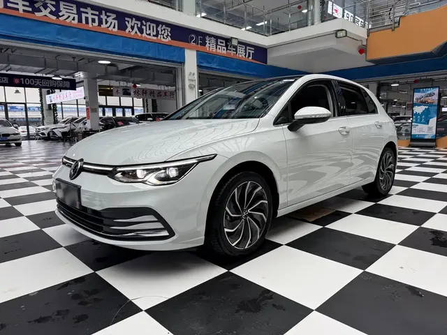 Volkswagen Golf 2023 280TSI DSG Pro