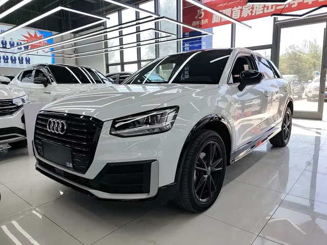 Audi Q2L 2021 35 TFSI Progressive Dynamic