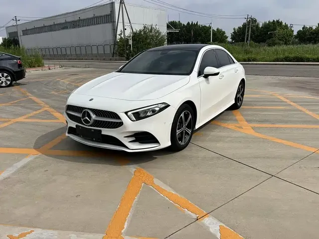 Mercedes-Benz A-Class 2024 A 200 L Fashion Edition