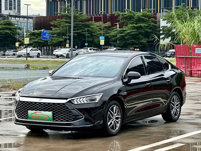 BYD Qin PLUS 2023 Champion Edition DM-i 55KM Surpassing