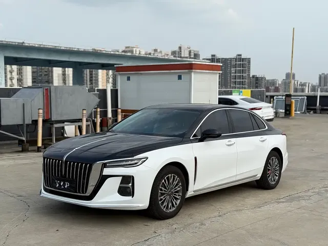 Hongqi H5 2024 1.5T DCT Smart Connect Flag Rhythm Edition
