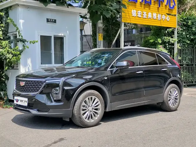 Cadillac XT4 2024 28T 2WD Luxury