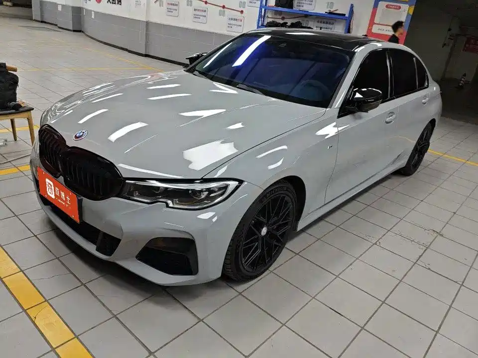 BMW 3 Series 2020 325Li M Sport Black Night Package