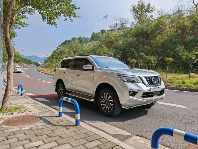 Nissan Terra 2018 2.5L Automatic 4WD Luxury Edition