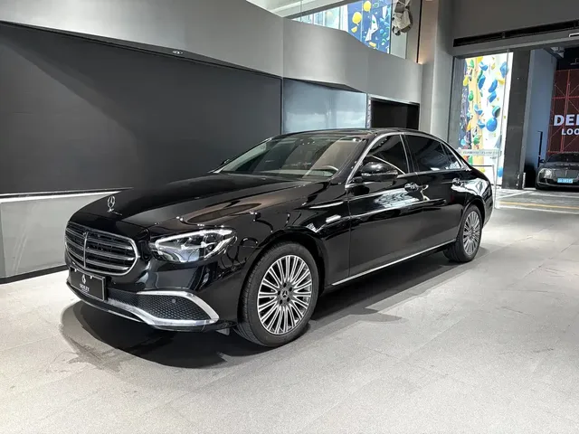 Mercedes-Benz E-Class 2022 Facelift E 300 L Luxury Style