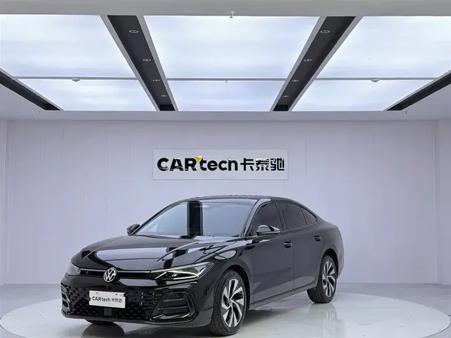 Volkswagen Passat 2025 Model Pro 380TSI Starlight Dragon Edition