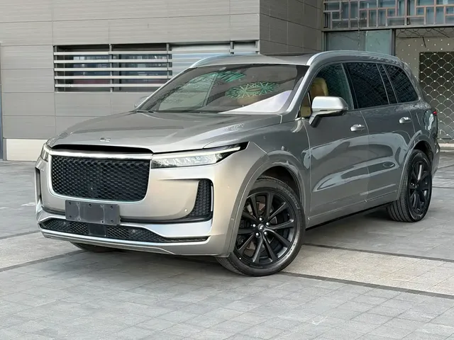 Li Auto Li ONE 2020 Extended Range 6-seater