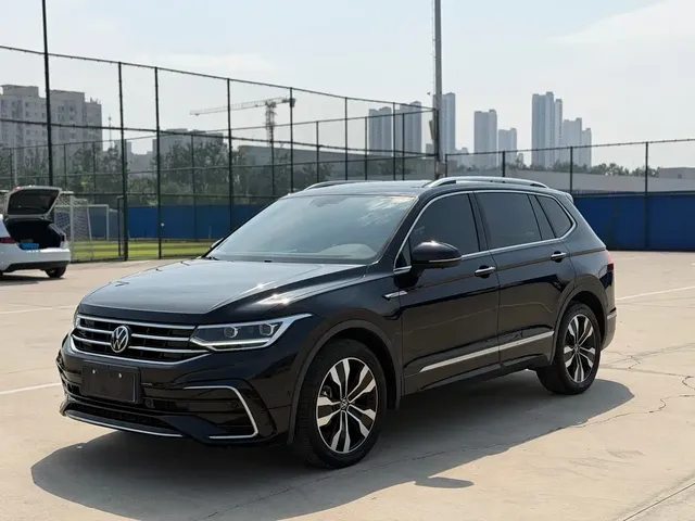 Volkswagen Tiguan L 2022 330TSI Auto 2WD R-Line Premium Edition
