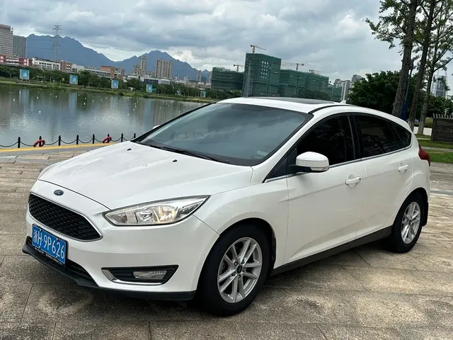 Ford Focus 2018 Hatchback Classic EcoBoost 180 Automatic Elite