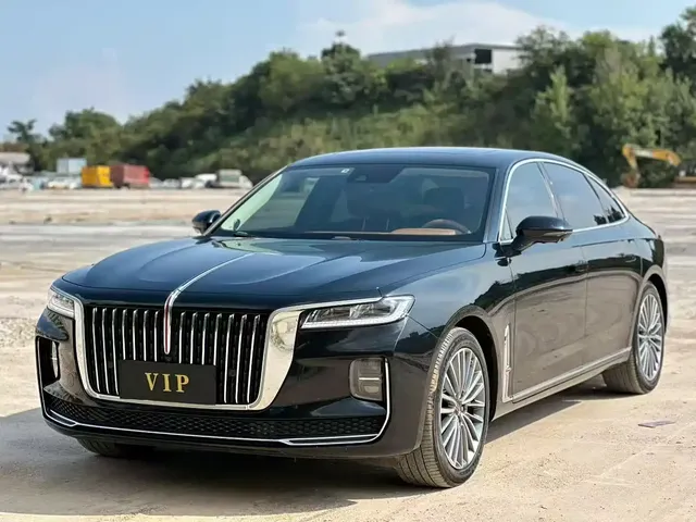 Hongqi H9 2022 2.0T Smart Connect Flag Enjoy Edition