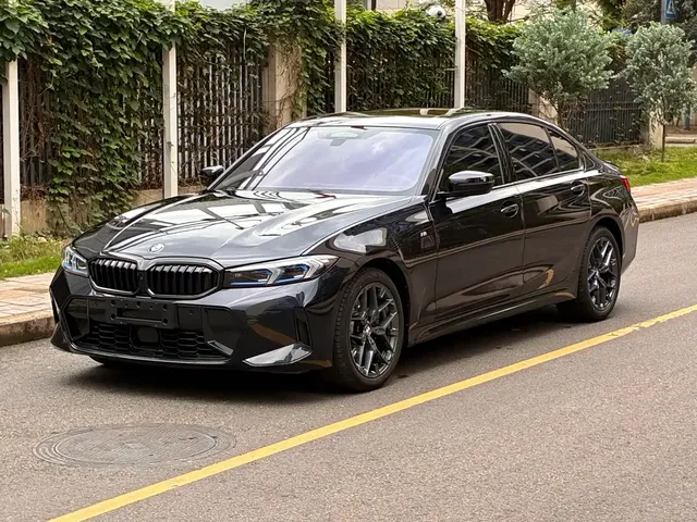 BMW 3 Series 2025 330Li Premium M Sport Night Edition