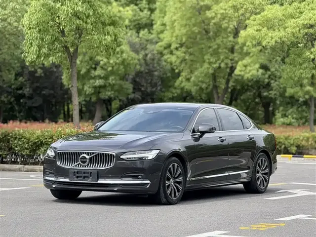Volvo S90 2021 Model B5 Inscription Luxury Edition