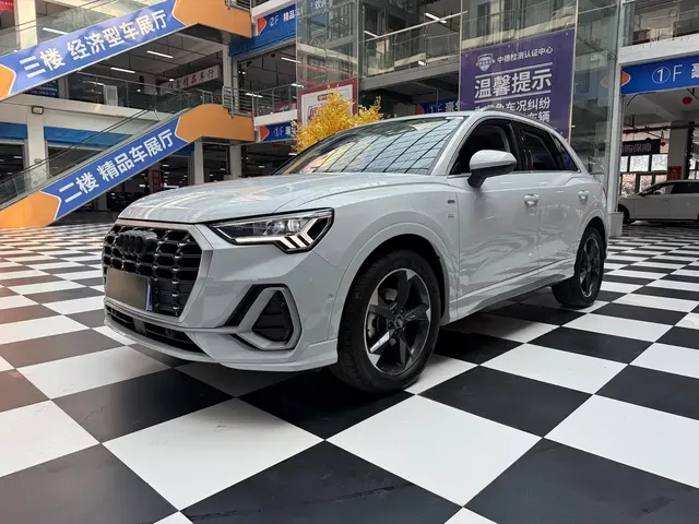 Audi Q3 2022 35 TFSI Fashion Dynamic