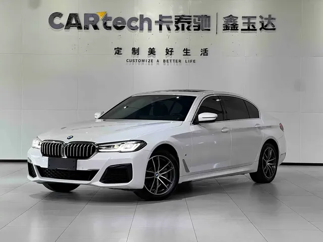 BMW 5 Series 2022 525Li M Sport Package