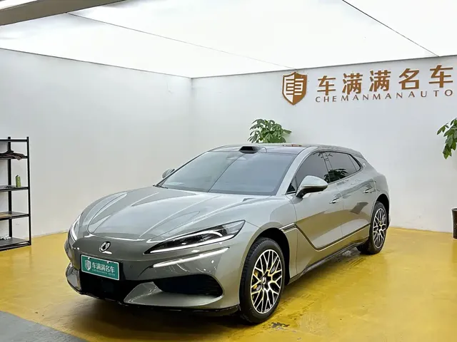 Denza Z9GT 2026 Model Flash Charge Honor Edition