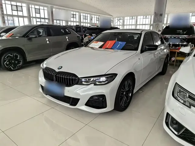 BMW 3 Series 2022 325i M Sport Shadow Edition
