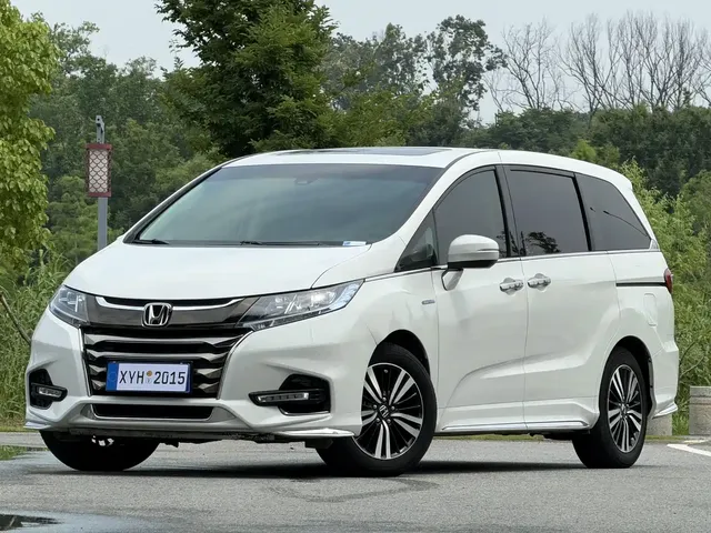 Honda Odyssey 2021 2.0L Sharp Exclusive Edition