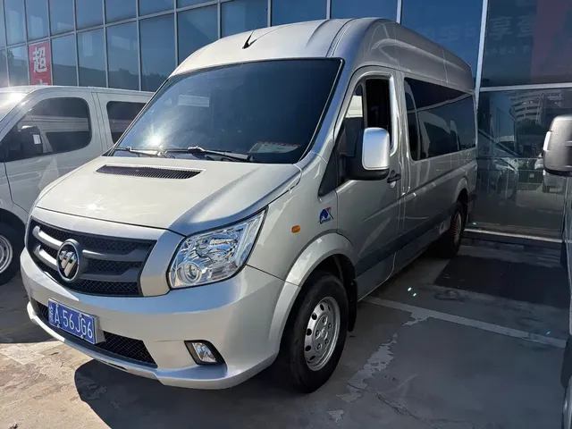 Foton Tuyano 2023 Lucky Elephant Multi-purpose 2.0T Manual Long Wheelbase Medium Roof Single Rear Tire 5/6/7/9-seater