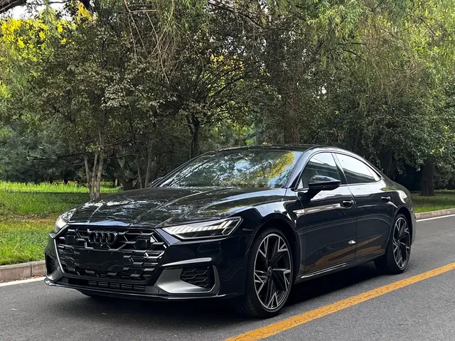 Audi A7L 2024 45 TFSI quattro Black Warrior Edition