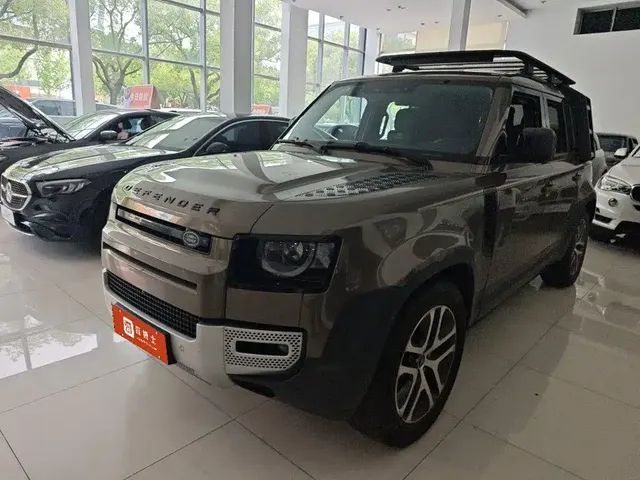 Land Rover Defender 2022 110 P400 Dark Special Edition
