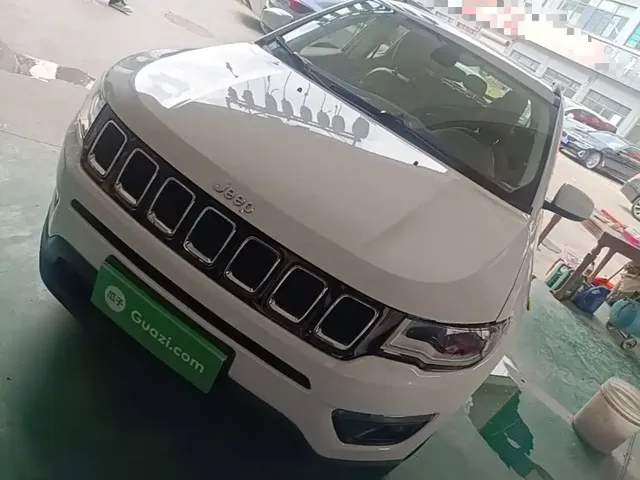 Jeep Compass 2019 220T Automatic Family Edition