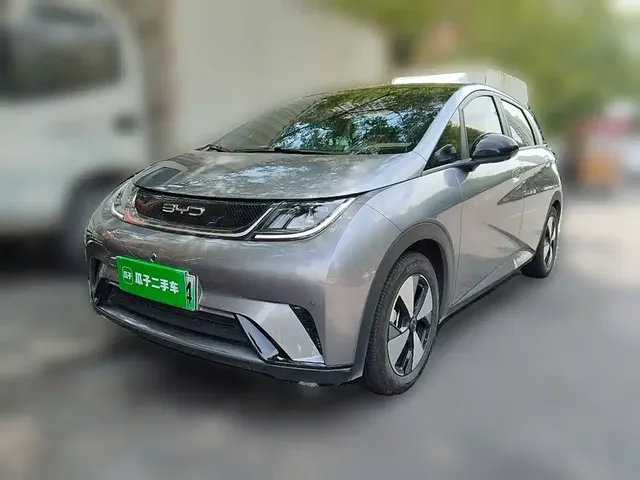 BYD Dolphin 2023 420km Fashion Edition