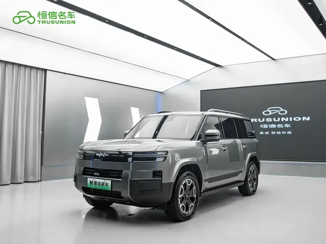 Fang Cheng Bao Titanium 7 2025 190KM All-Wheel Drive Max Edition