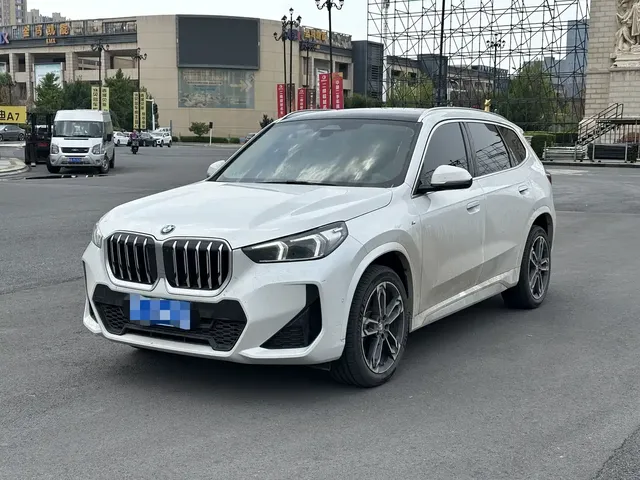 BMW X1 2024 sDrive25Li M Sport Package