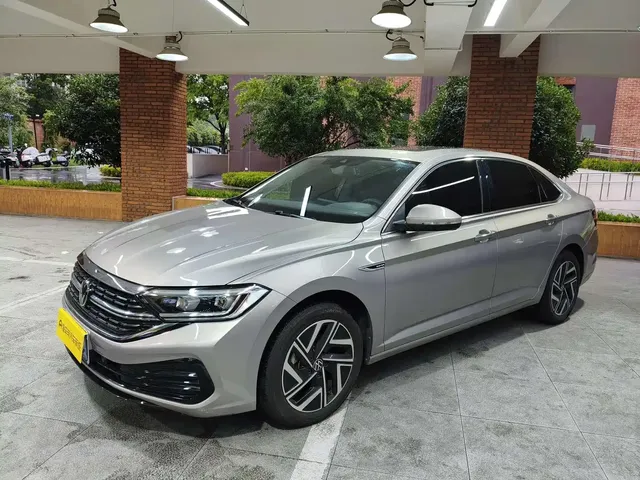 Volkswagen Sagitar 2023 300TSI DSG Surpassing Edition