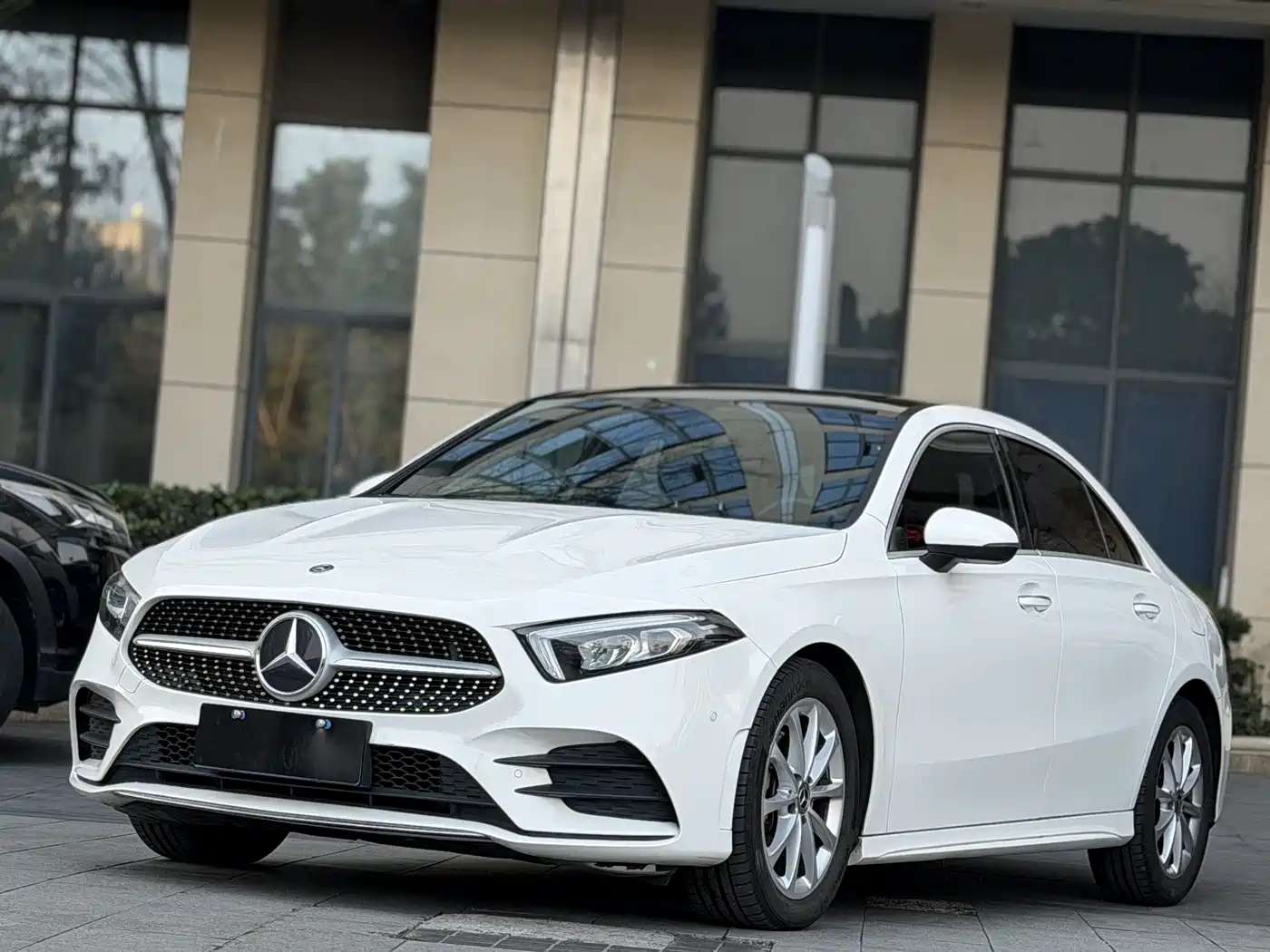 Mercedes-Benz A-Class 2020 Facelift A 200 L Sport Sedan Fashion