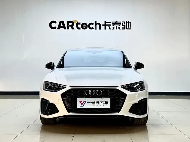Audi A4L 2025 2 Million Celebration Edition 40 TFSI Luxury Dynamic