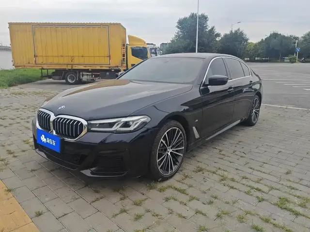 BMW 5 Series 2023 Facelift 530Li Leading M Sport Package