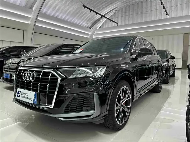 Audi Q7 2023 55 TFSI quattro S line Sport