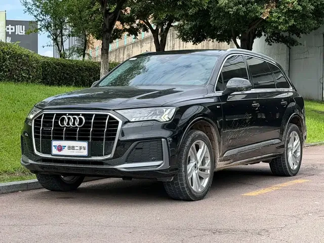 Audi Q7 2022 45 TFSI quattro S line Luxury