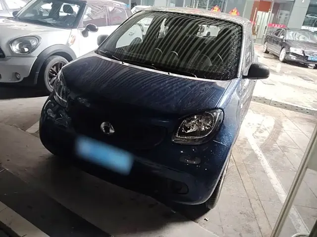 smart forfour 2018 1.0L 52kW Agile Edition