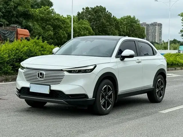 Honda Vezel 2023 1.5L CVT Pioneer Edition