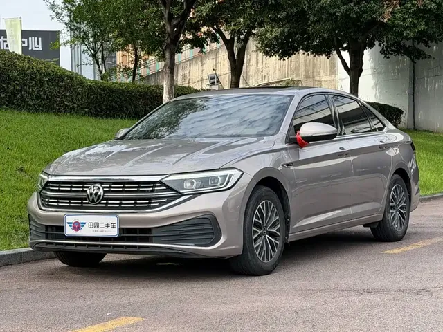 Volkswagen Sagitar 2023 200TSI Manual Leap Edition
