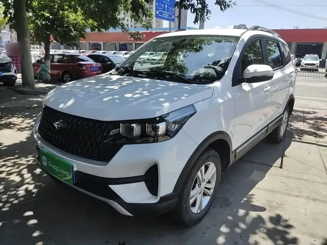 BAIC Ruixiang X3 2022 1.5L Manual Comfort 7-Seater