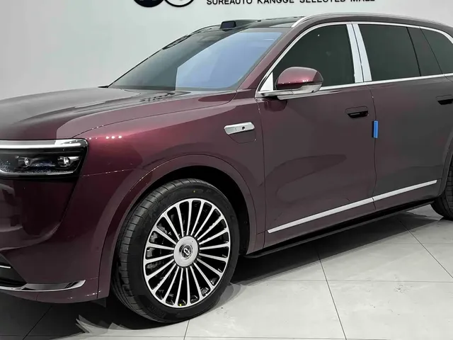 AITO Wenjie AITO M8 2025 Model Extended Range Max+ Edition 53.4kWh 6-Seater
