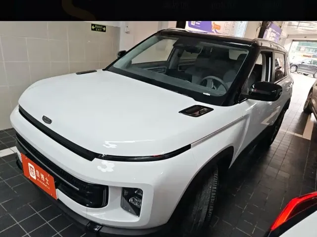 Geely ICON 2026 Chocolate 1.5TD Pure Edition