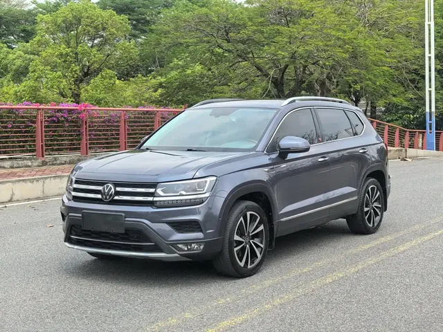 Volkswagen Tharu 2021 330TSI 4WD Flagship