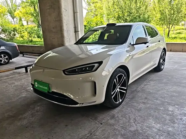 AITO Wenjie AITO M5 2025 Extended Range Ultra AWD