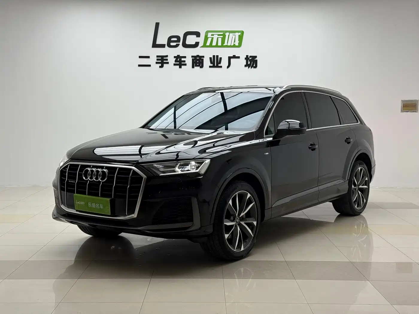 Audi Q7 2023 55 TFSI quattro S line Sport