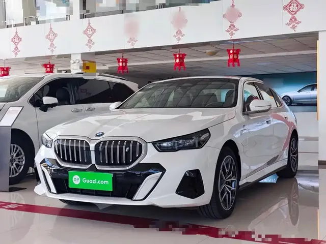 BMW i5 2025 eDrive 35L M Sport Package