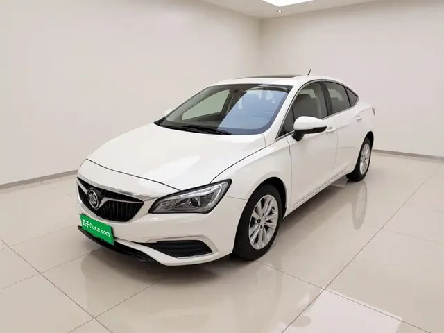 Buick Verano 2018 Sedan 20T Dual Clutch Leading
