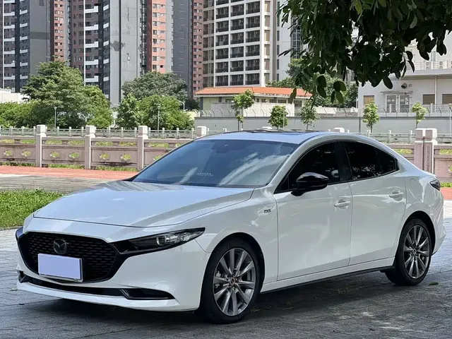 Mazda 3 Axela 2021 1.5L Automatic Quality & Beauty