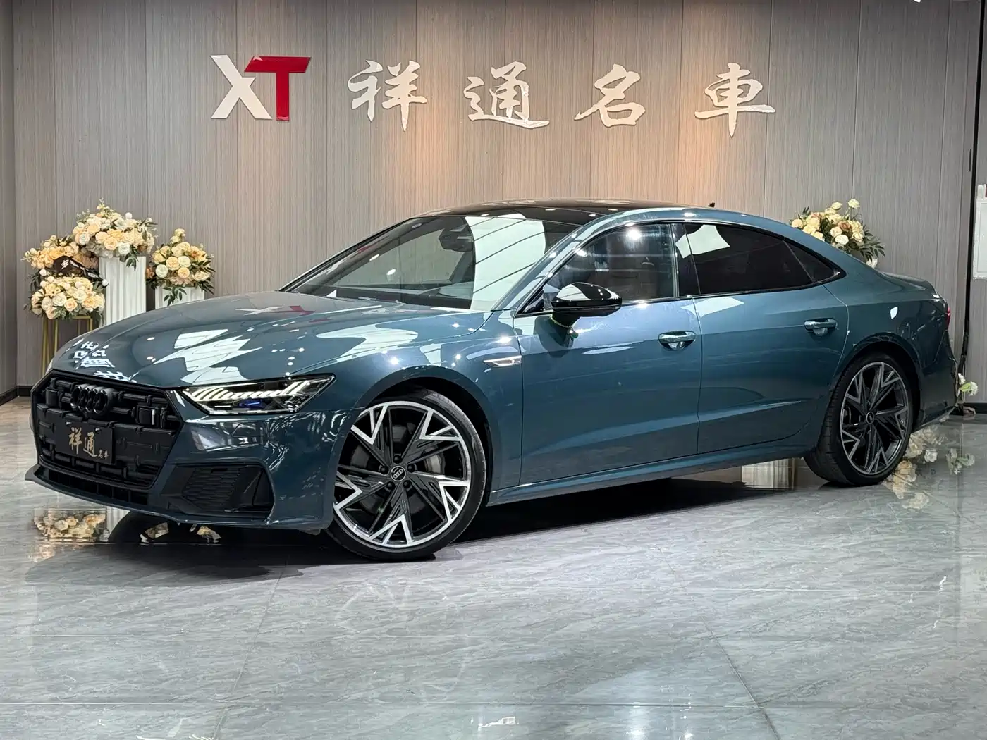 Audi A7L 2022 55 TFSI quattro S-line edition one Pioneer Edition