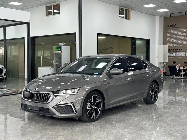 Škoda Octavia 2022 PRO TSI280 Premium Edition